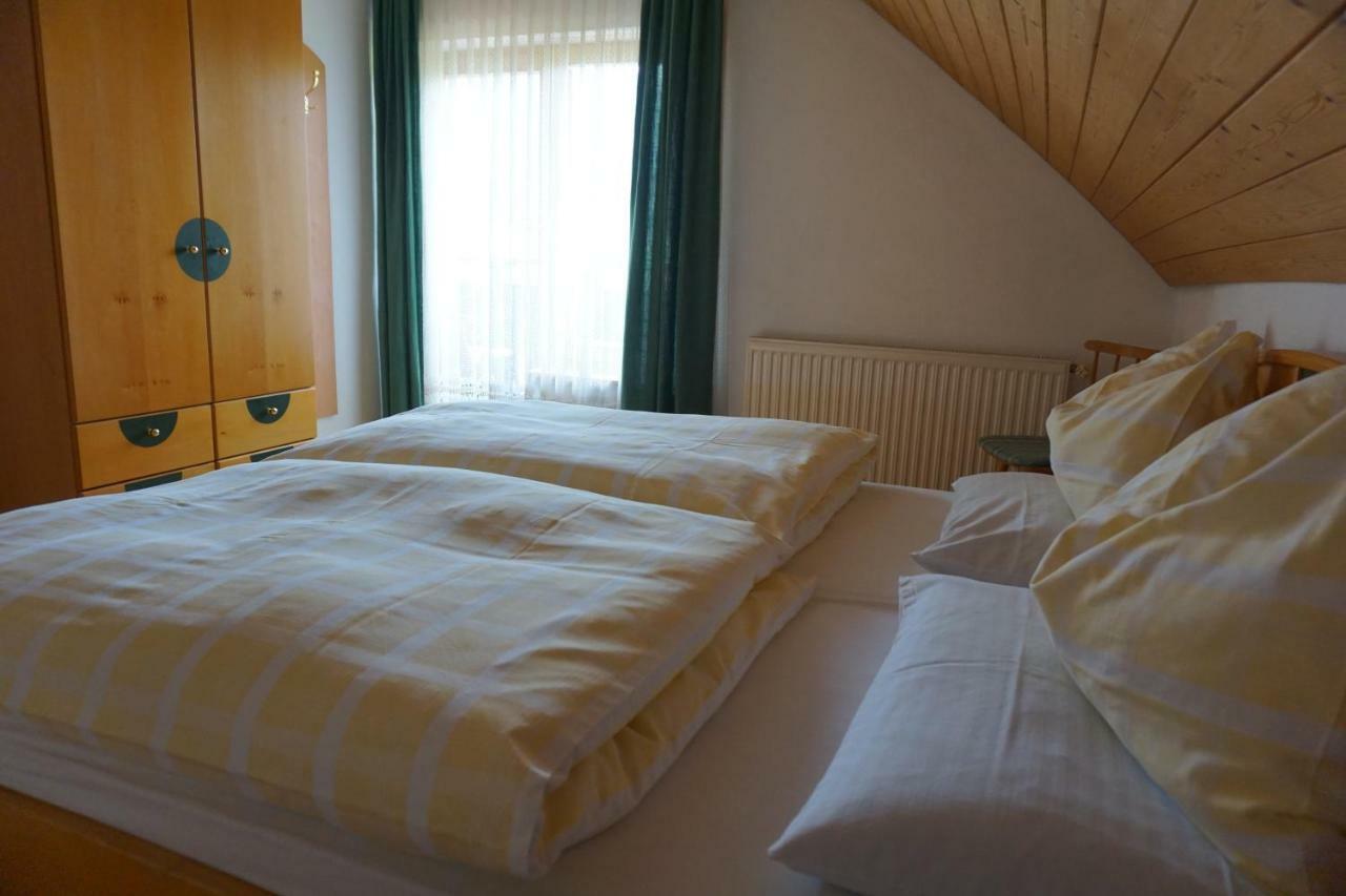 Haus Waldblick Apartment Weissensee Exterior photo