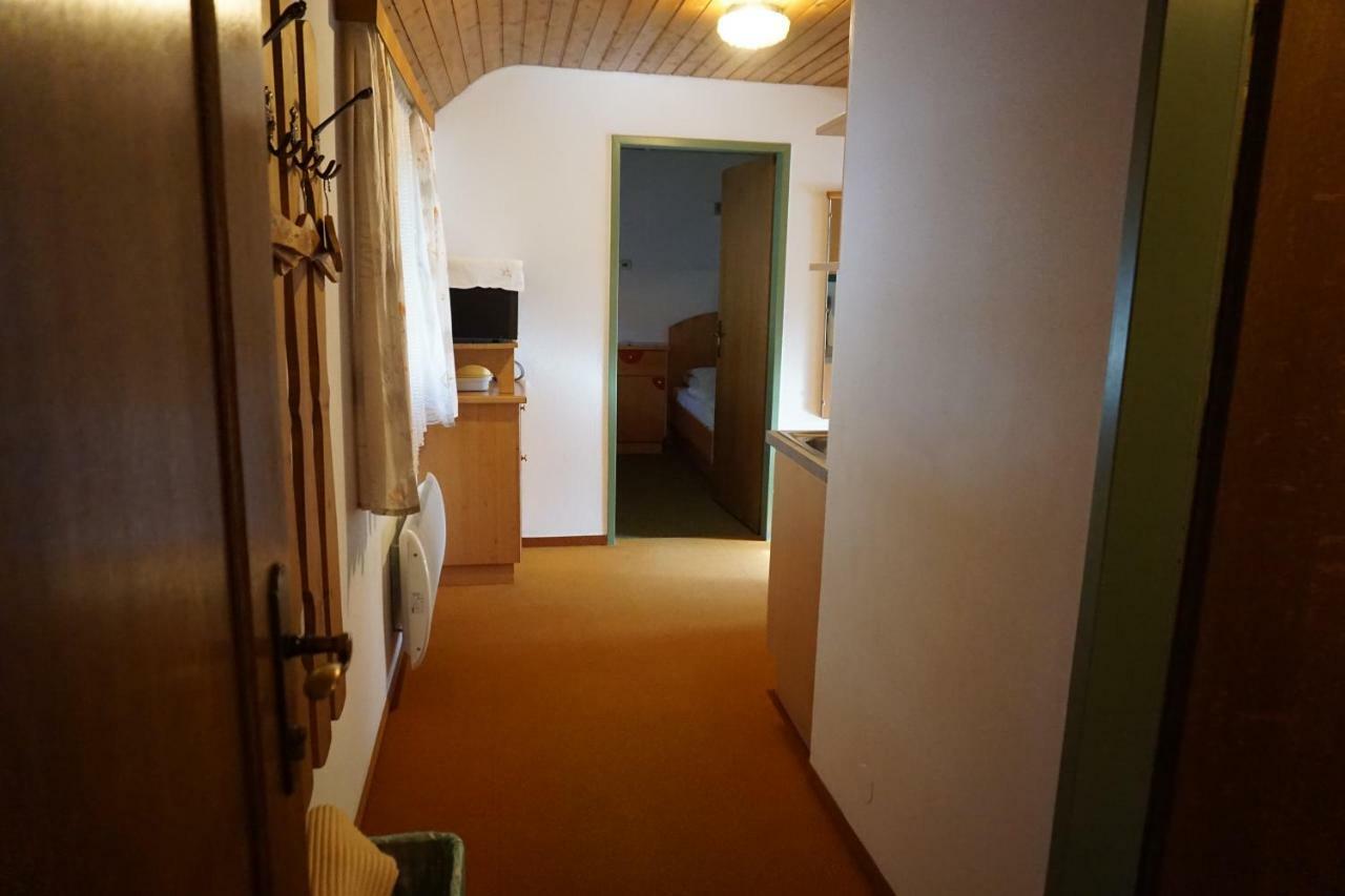 Haus Waldblick Apartment Weissensee Exterior photo